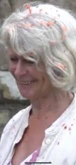 Ashley Derrick (@DecoDerrick)