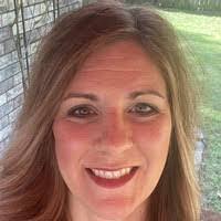 Kim Plumley's Instagram, Twitter & Facebook