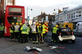 London Road Enfield Crash Nine Injured After Bus And Smart Car Crash London Evening Standard Evening Standard