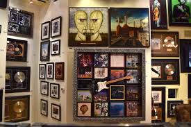 Rock Star Gallery Enjoy Our New Pink Floyd Ultimate Experience Gallery Pink Floyd Celebrity Art