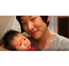 Maybe you would like to learn more about one of these? Apos Saida Do Bbb20 Pyong Lee Conhece O Filho Troca Fralda Pela Primeira Vez E Chama A Esposa De Mulher Mais Incrivel Do Universo Estrelando