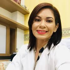 Dra. Adria Maria Simoes Silva opiniões