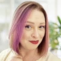 Holly Sadowski's Instagram, Twitter & Facebook