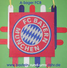 Mit den karten im dessin des fc bayern münchen lassen sich die restlichen zehn spieler zur nächsten geburtstagsparty einladen. Fc Bayern Geburtstagskarte Zum Ausdrucken Herzlichen Gluckwunsch An Die Lieben