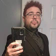 Joshua Garr's Instagram, Twitter & Facebook