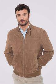 En douce suédine au toucher peau de pêche , ce blouson zippé est entièrement doublé de. Blouson En Daim Beige Pour Homme Selection Cesare Nori 3070 Beige Cesare Nori Depuis 1955