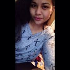 Stream Elain Reyes music