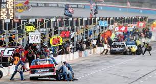 Modern racing takes more than just commitment. Nascar Modifies Pit Stop Procedure For Stand Alone Races Nascar
