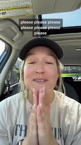 #stitch with @mrperfectlyfine13 @taylorswift @taylornation Taylor if you  see this please please please please please redo Clean or DBATC in  Tampa!!!!! #tserastour #theerastourtaylorswift #taylorswift ...