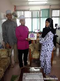 Maktab mahmud pokok sena (hari perpisahan ustaz mohammad yaziz bin mohammad). Hari Guru Page Rasmi Alumni Maktab Mahmud Pokok Sena Facebook