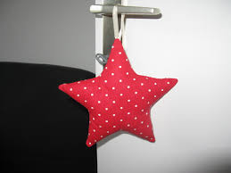 Certaines femmes n'aiment pas, beaucoup adorent… et peu d'hommes savent faire un cunni correct. Tutoriel Diy De Couture Facile Une Deco Etoilee Sous Notre Toit