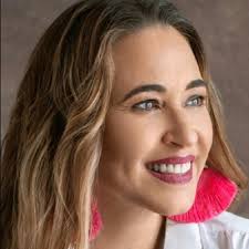 Carmen J. Arias en LinkedIn: Mi objetivo es proporcionar un servicio de  calidad a cada cliente, y…