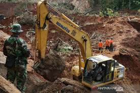 Nganjuk merupakan sebuah kabupaten di jawa timur, kabupaten ini memiliki sejuta pesona dan berikut kami ulas secara singkat 38 tempat wisata di nganjuk terbaru yang harus segera anda. Lqo Fplwee Yim