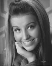 Paige Burleigh's Instagram, Twitter & Facebook