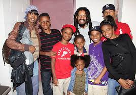 Rita has six children, three from other relationships and three with bob. Lauryn Hill Confirms That Her Partner Of 15 Years Rohan Marley Is Not The Father Of New Baby Hello