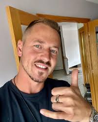 Derek James Trapp (@derekjamestrapp) • Instagram photos and videos