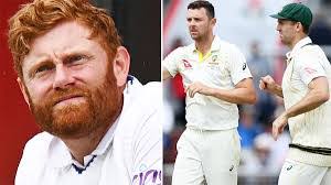 Jenifer Moore's Instagram, Twitter & Facebook