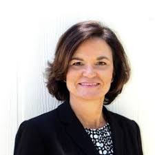 Mitzi Sheppard's Instagram, Twitter & Facebook