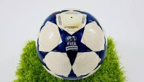 Ac milan vs liverpool champions league final 2005. Matchball Used By Milan Champions League 2003 2004 Charitystars