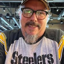 Don Vanderpool's Instagram, Twitter & Facebook