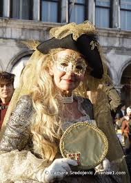Bonjour, vous trouverez dans cette galerie, la magie du carnaval et la beauté des costumes, merci à toutes et tous pour ces merveilleux moments. Evenements 2019 A Venise