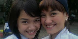 Mimo ketemu poscha merupakan sebuah sinetron yang ditayangkan di rcti mulai 15 februari 2012. Agnez Mo Story Bio Facts Networth Home Family Auto Famous Singers Successstory