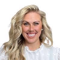 Michelle Shrout's Instagram, Twitter & Facebook