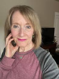 🌱💧Yes I have wrinkles 🌱💧Yes I have age spots 🌱💧Yes my under eyes are  a bit dark 🌱💧Yes I'm 71 But I love that my a pomifera products have  brightened my skin...