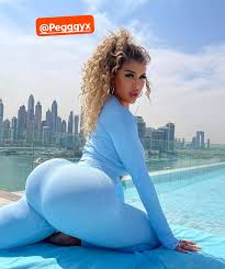 She should do porn nudes by vocaza