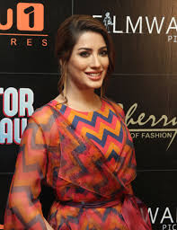 Mehwish Hayat Height Weight Age Body Measurement Bra Size Husband Dob She started her carer as a singer in 2004 and gave may single like mere naam, tujhe pata to chalay and aye na. pakistani celebrities height weight body measurements
