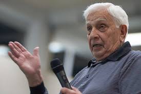 Bürgerkritik: Verspätete Busse, unsicherer Schulweg und Raser in Hösbach