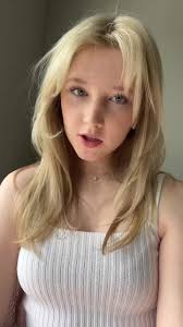 Lillian Judd's Instagram, Twitter & Facebook