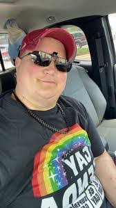 Jonas Guidry's Instagram, Twitter & Facebook