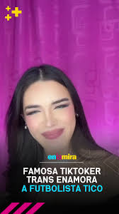 Un Travesti Lo Llama A Hugo