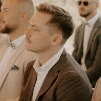 30+ "Paul Hinz" profiles