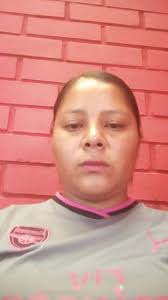 ServicioSocial Hombre busca desesperadamente a su esposa y sus dos hijas  también están desesperadas por ver a su mamá, pero no saben nada de ella.  El señor se puso en contacto con