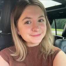 For sale: 2021 Toyota Tacoma with 45,640 miles. Priced at $33,946, this  rugged 4WD crew cab pickup offers impressive features such as: