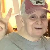 Edward Pool's Instagram, Twitter & Facebook