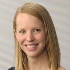 Karen Draper's Instagram, Twitter & Facebook