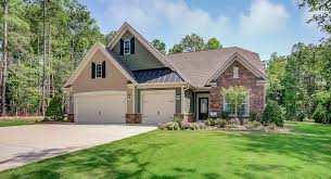 Crescent Communities Signs Homebuilders For Paddlers Cove Community At Lake Wylie The Open Door By Lennar Low Maintenance Landscaping Building A House Landscape Design