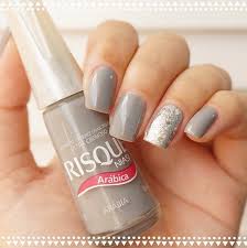 In addition, it allows you to to create a grey and silver nails. Glitties Nail Art On Twitter Grey Nails With A Silver Glitter Accent Nail Silver Glitter Nails Http T Co Tnjyik6hwf Http T Co Tjquyyuvtz