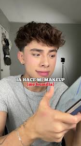 Maquillaje divertido con Adrián y Efrén Esqueda