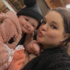 Welcome to all our new members 😇 Hope you find the group helpful in your  journey. We're all here for support, Experts are also welcome to guide  beginners in the right direction.