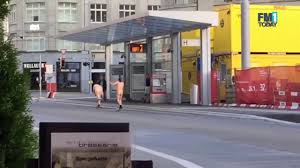 Vergleiche jetzt 167 ferienhäuser & ferienwohnungen in st. Hier Skaten Zwei Nackte Durch St Gallen Youtube