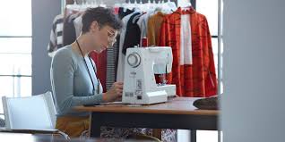 Le 28 février 2021 à 13h58, modifié le 2 mars 2021 à 10h52. Selection Shopping Une Table Pour Machine A Coudre Marie Claire