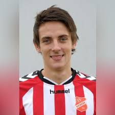 Eyke Kleine köpft SV Eichede zum Arbeitssieg