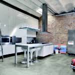 Der aufgabenschwerpunkt liegt in der fertigung hochwertiger produkte aus aluminium, edelstahl und stahl. Munchen Fliesen Von Hartlmaier Gmbh Fliesen Fur Ihre Kuche