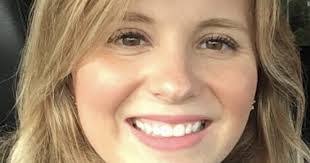 Jillian Dean's Instagram, Twitter & Facebook