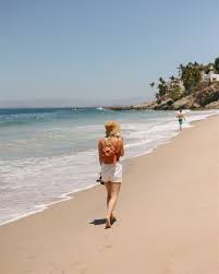 IT'S FINALLY HERE! ✨ Sydney Tapp Photography is LIVE! About gosh darn time,  am I right!? This little biz has been my baby these last few months, and I  just could not