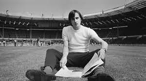 A4 framed option comes in 30cm x 40cm frame with white mount. How Ajax And Johan Cruyff Outwitted Football Powerhouses Cnn